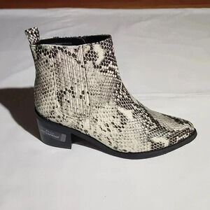 BLONDO Animal print boots